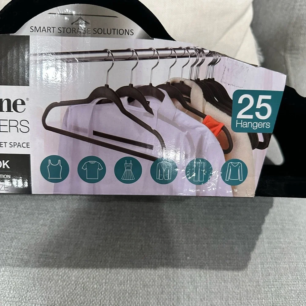 Brookstone Velvet Hangers with Swivel Hook 25 Hangers